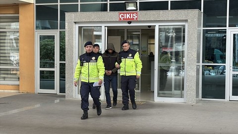 Edirne'de göçmen kaçakçılığı nedeniyle İBB çalışanı tutuklandı