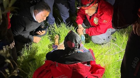 Kaybolan yaşlı kadın ormanlık alanda bulundu