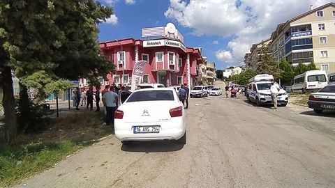 Oto yıkamacılar 'su kullanımı' kavgasında babayı öldürdü oğullarını yaraladı - Resim: 6