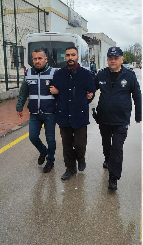 Fahiş kira bedeli uyguladığı için gözaltına alındığı iddia edilmişti ev sahibi sessizliğini bozdu - Resim: 3