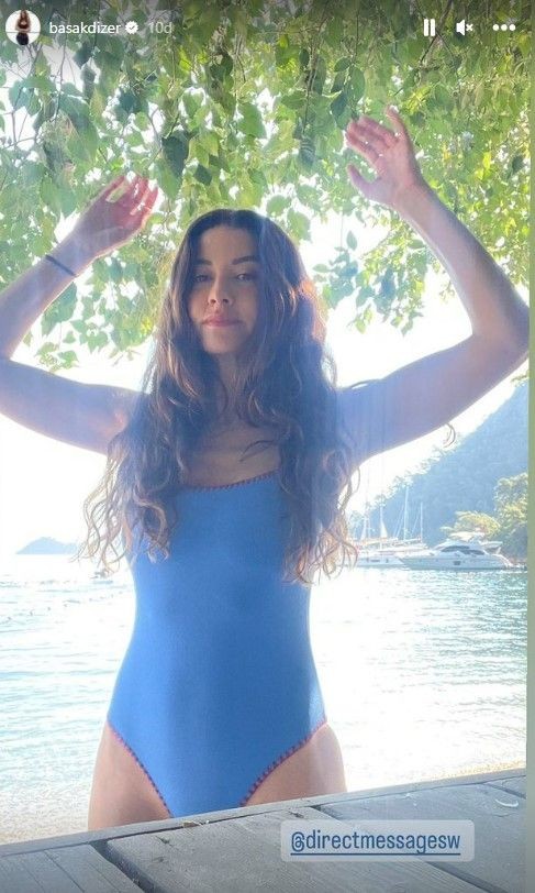 Mayolu fotoğraflarını paylaşan Başak Dizer, gözleri kamaştırdı - Resim: 5