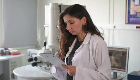 TÜBATAK'ta uzman araştırmacı olan Dilek Dündar Erbahar'ın evinde cesedi bulunmuştu! Gizemli ölümde sır perdesi aralanıyor: Dikkat çeken siyanür ayrıntısı - Resim: 4