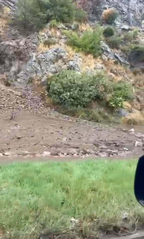 Aydın'da sağanak sonrası heyelan oluştu - Resim: 3