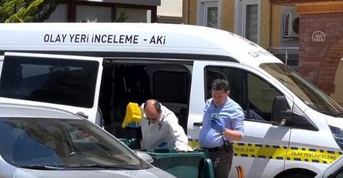 Gardırobun içinden vahşet çıktı! Tüyler ürperten olay komşuların ihbarıyla çözüldü! 70 yaşındaki kadının... - Resim: 5