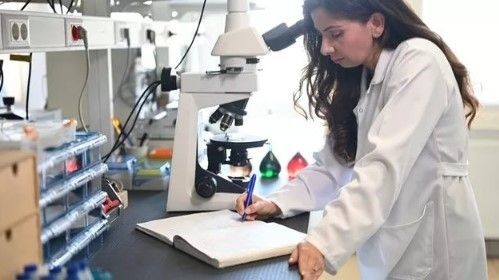 TÜBATAK'ta uzman araştırmacı olan Dilek Dündar Erbahar'ın evinde cesedi bulunmuştu! Gizemli ölümde sır perdesi aralanıyor: Dikkat çeken siyanür ayrıntısı - Resim: 2