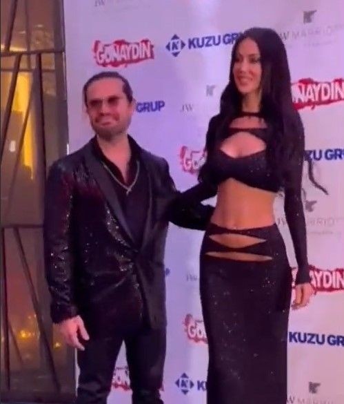 Ozan Doğulu ve Hera Aslan çifti yaş farkından sonra boy farkıyla gündemde - Resim: 7