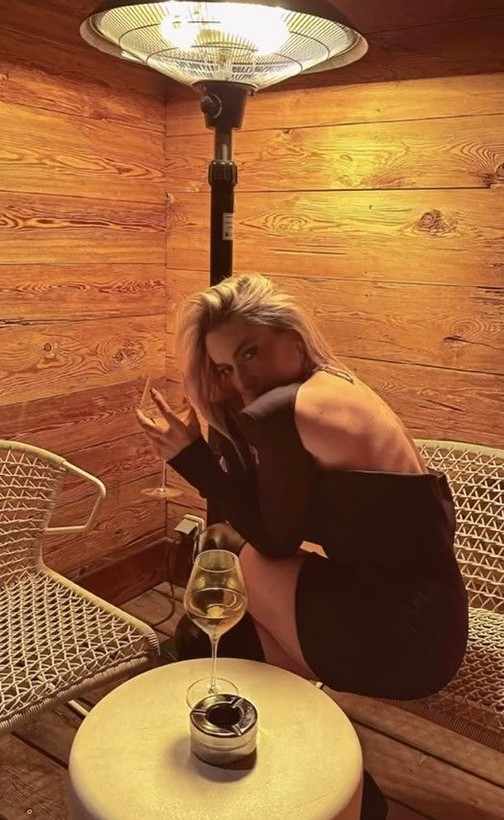 Hadise'den 2023'e veda kareleri! Külotlu, sütyensiz pozlarına yorum yağdı - Resim: 15