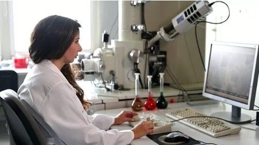 TÜBATAK'ta uzman araştırmacı olan Dilek Dündar Erbahar'ın evinde cesedi bulunmuştu! Gizemli ölümde sır perdesi aralanıyor: Dikkat çeken siyanür ayrıntısı - Resim: 5