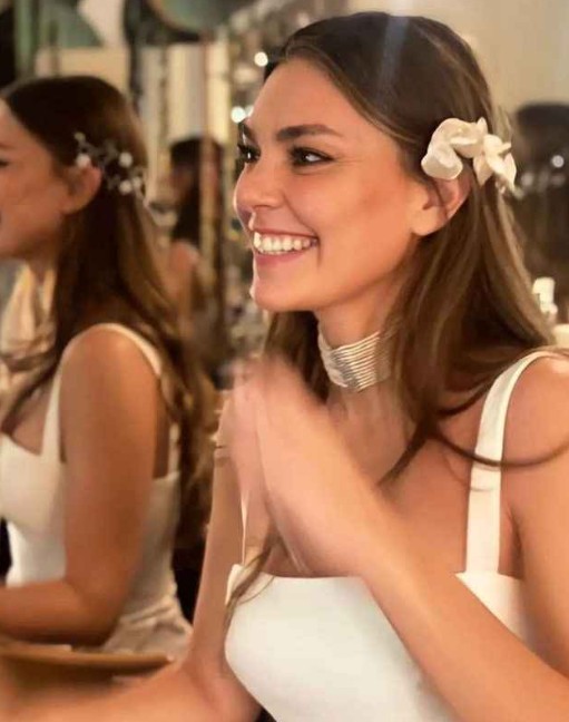 Aslı Enver'in mutluluk pozları! Kızı Elay'ı paylaştı - Resim: 7