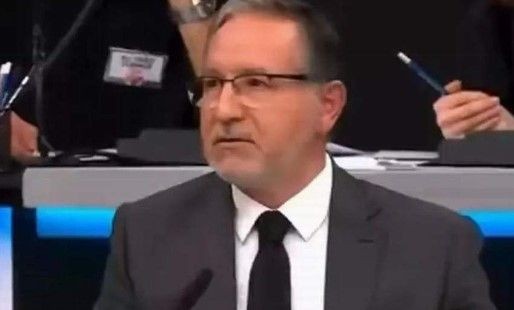 50 milyar liralık bağış yaptığını söyleyerek Türkiye'nin gündemine oturan Yeni Çamoluk Otomotiv sahibi Hamit Duras: Reklama ihtiyacımız yok - Resim: 4