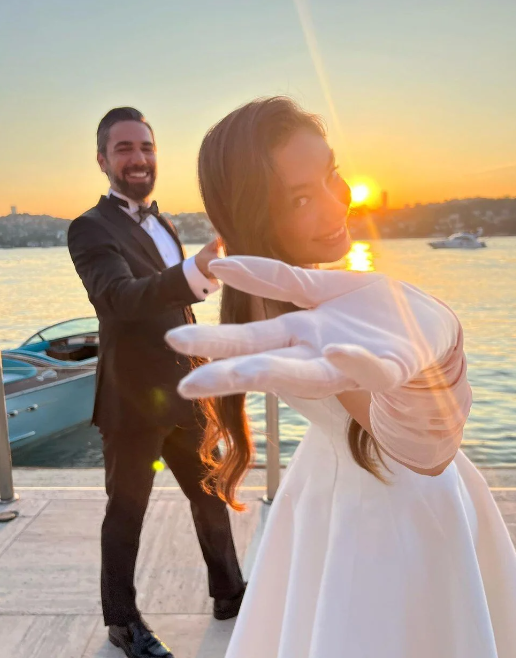7'nci yıllarını kutladılar! Neslihan Atagül-Kadir Doğulu çifti Bodrum'da tatil yapıyor - Resim: 3
