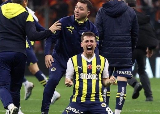 Fenerbahçeli futbolcular pusuda beklemiş! Galatasaray'ın elenmesinin ardından olay paylaşımlar - Resim: 4