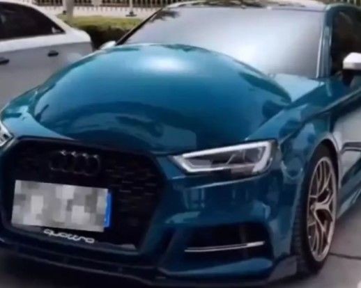Aşırı sıcaklar o ülkede kavuruyor! Arabaların kaputları şişti - Resim: 6
