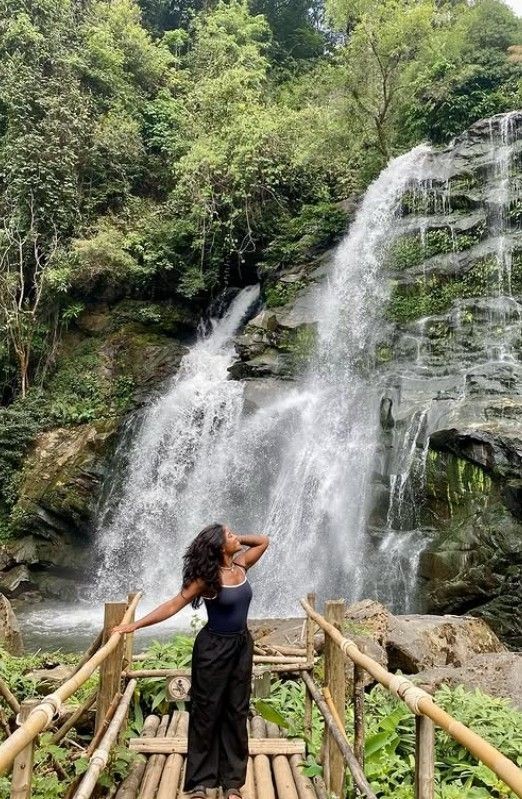 Yanardağın içine düşen turistten acı haber - Resim: 10