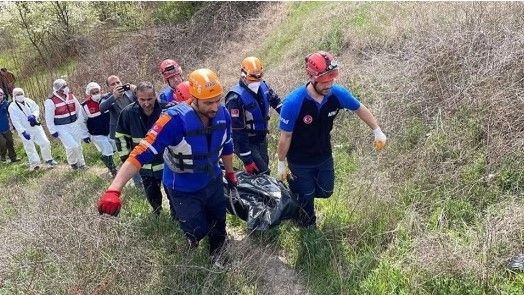 Gabonlu genç kızın sır ölümünde anne konuştu! Tüm dikkatler oraya çevrildi! Ahlaksız teklifin ardından... - Resim: 3