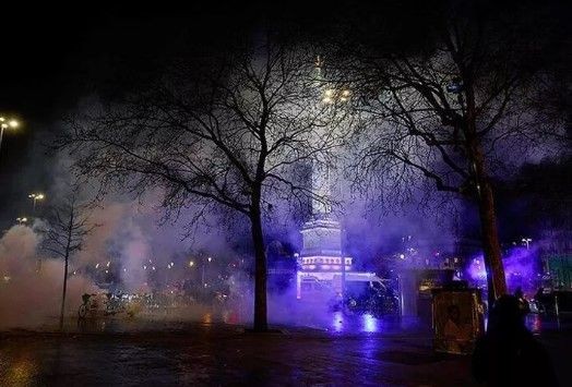 Macron köşeye sıkıştı! Kararları Fransa'yı birbirine kattı! 1 milyonun sokağa dökülmesi ülkeyi felç etti - Resim: 15