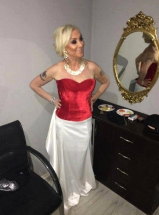 Güllü 49'unda 80 kilo birden verdi! 10 beden küçülen şarkıcının 3 sırrı var! İğne ipliğe çeviren Güllü diyeti - Resim: 13