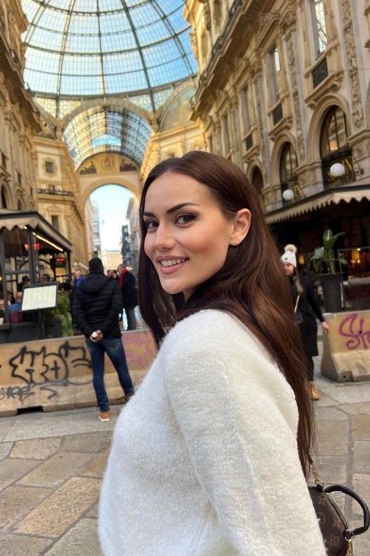 Fahriye Evcen ve Burak Özçivit'e dudak uçuklatan reklam ücreti - Resim: 9