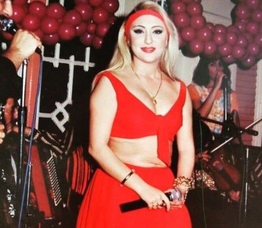 Güllü 49'unda 80 kilo birden verdi! 10 beden küçülen şarkıcının 3 sırrı var! İğne ipliğe çeviren Güllü diyeti - Resim: 2