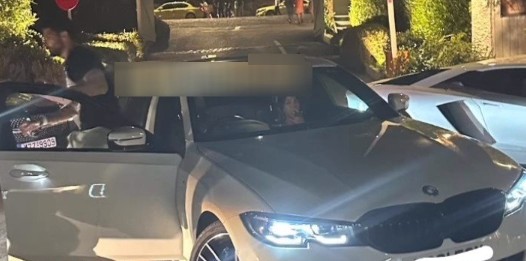 Oğuzhan Koç'tan boşandıktan yeni bir aşka yelken açtı! Demet Özdemir sevgilisiyle Yunanistan'da görüldü - Resim: 10