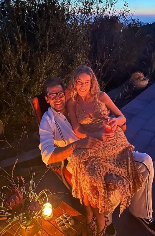 Kenan İmirzalıoğlu ve Sinem Kobal'an ayrılık iddialarına ay ışıklı yanıt - Resim: 4