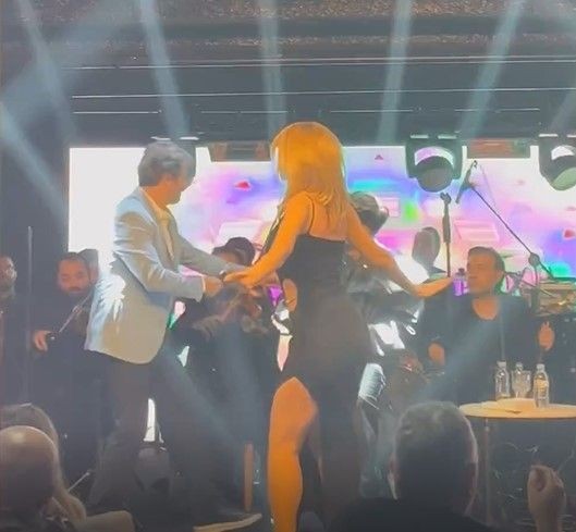 'Prestij Meselesi' filminin galasına Hande Sarıoğlu'nun kalça dansı damga vurdu - Resim: 6