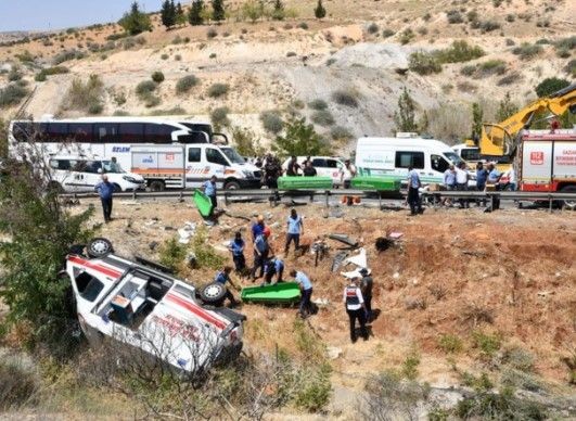 16 kişiyi toprak altına götüren kazada şoke eden savunma: Ben değil yol kusurlu! - Resim: 4
