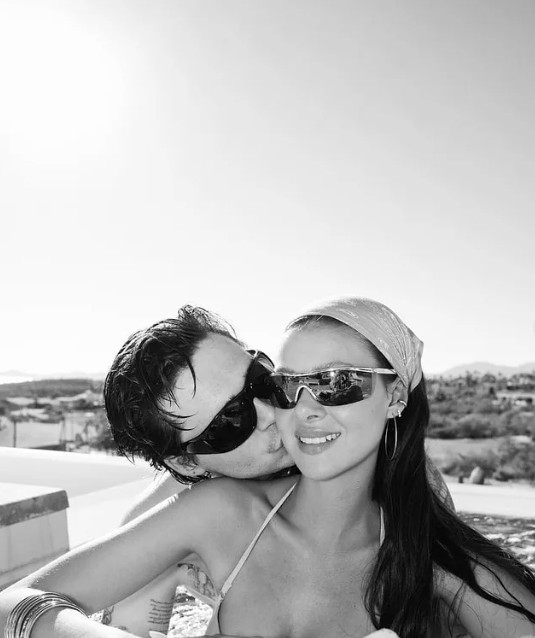 Brooklyn Beckham, yeniden eşi Nicola Peltz'in dövmesini yaptırarak gündem oldu - Resim: 3