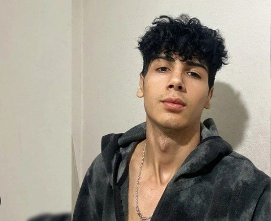 Taha Duymaz'ın ölüm haberi kahretmişti! Arkadaşı Ragıp Narin Taha'nın ölmeden bir gün önce söylediklerini anlattı... Ablasının son paylaşımı boğazları düğümledi - Resim: 5