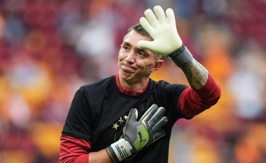 Muslera bugüne kadar neden Türkçe röportaj vermedi? - Resim: 3