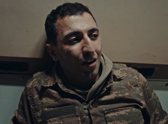 Yalı Çapkını setinde aşk! Doğukan Polat ve Selen Özbayrak birlikte görüldü - Resim: 2