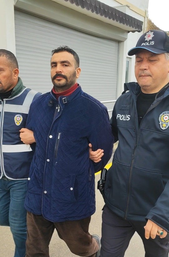 Fahiş kira bedeli uyguladığı için gözaltına alındığı iddia edilmişti ev sahibi sessizliğini bozdu - Resim: 2