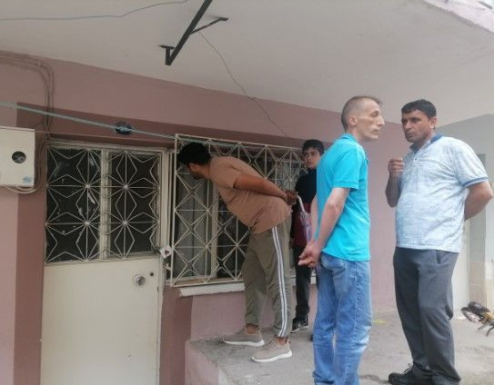 İzmir'de kasap katil! 4 kişiyi 160 parçaya bölen cani ağaç kavuğunda saklanmış! Saparmurat Haliyev’in ifadesi tüyler ürpertti - Resim: 19