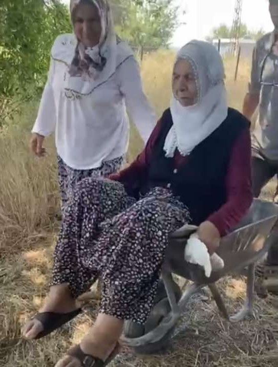 Böyle komşu düşman başına: 'Yol benim arsamda' deyip yolu kapattı - Resim: 3