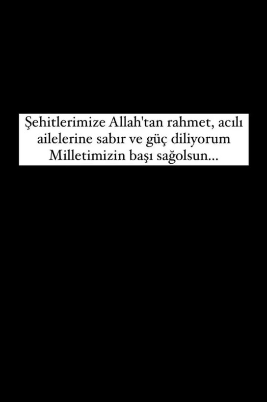 Şehit haberleri yasa boğdu! İşte ünlülerden gelen paylaşım - Resim: 11