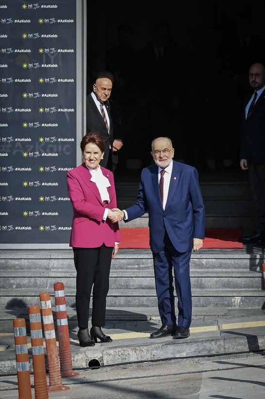 Altılı masanın 11'inci toplantısında perde arkasında neler konuşuldu? Temsil krizi iddiaları: İki lidere ikişer oy - Resim: 10