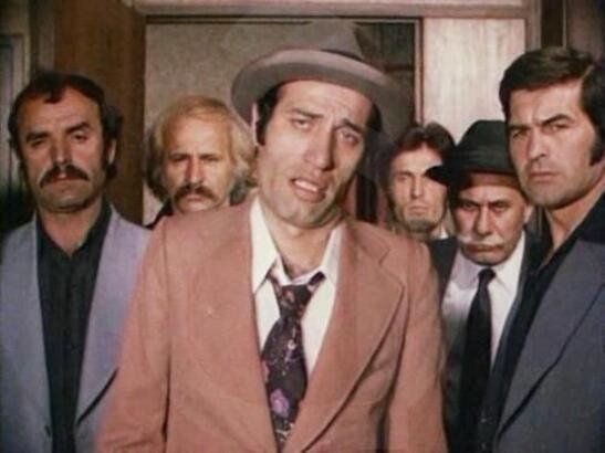 İşte Kurtlar Vadisi'ndeki çekim hatası! Yıllar sonra bilmem kaçıncı tekrarda fark edildi - Resim: 9