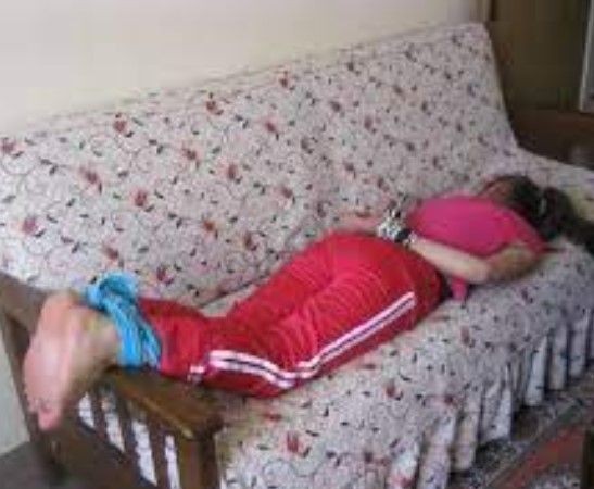 Para karşılığı kadınları falakaya yatırdı! Kargocunun cezasında indirim - Resim: 7