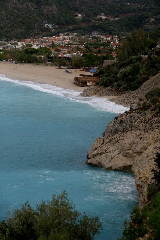 Fethiye Ölüdeniz'in rengi turkuaza döndü! Vatandaşlar sahilde yürüyüş yaptı - Resim: 2