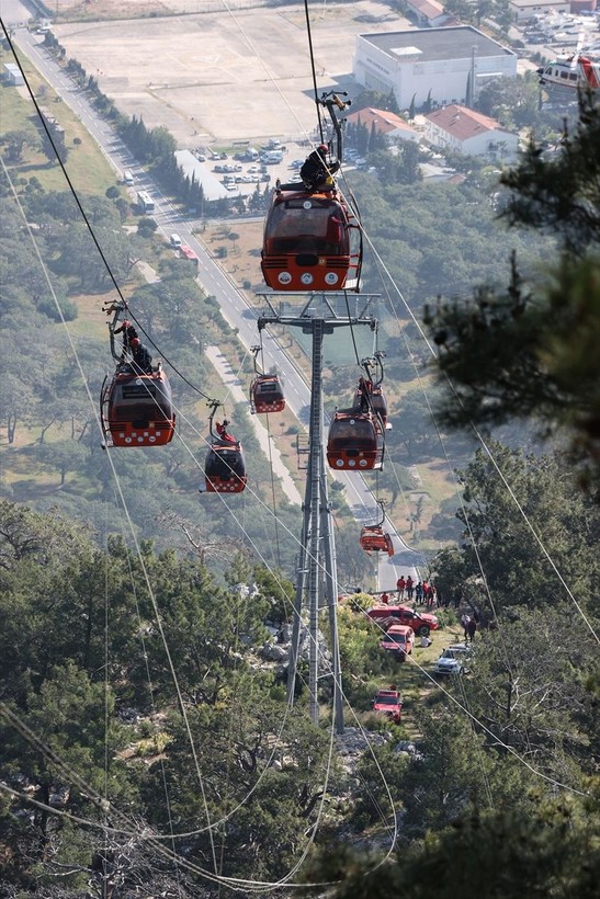 Antalya'daki teleferik faciası ile ilgili korkunç iddia! Seçim var diye yıpranan parçalarla çalışmasına izin verilmiş - Resim: 54