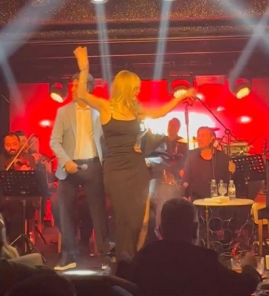 'Prestij Meselesi' filminin galasına Hande Sarıoğlu'nun kalça dansı damga vurdu - Resim: 5