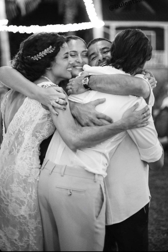 Bir süredir evliliklerinde sorunlar olduğu bilinen Ceyda Düvenci ve Bülent Şakrak boşanıyor mu? - Resim: 11