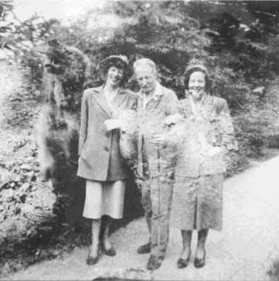 İşte dünyanın konuştuğu fotoğraf! 81 yıl önce çekilen karede kan donduran detay - Resim: 4