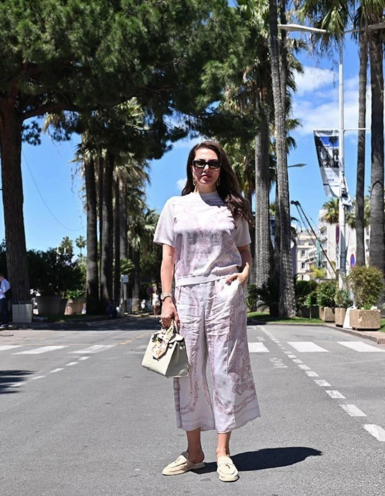 Cannes Film Festivali’nde kırmızı halıda Ebru Yaşar damgası - Resim : 2