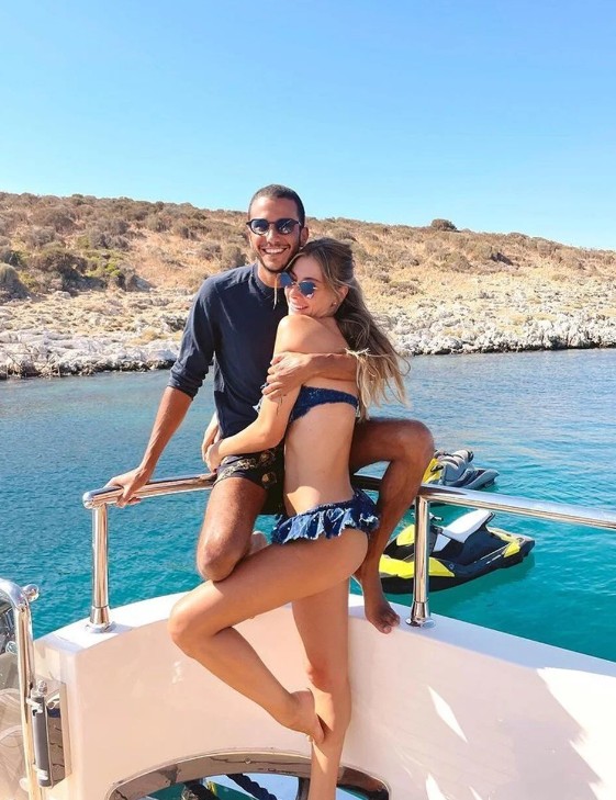 Mısırlı milyarder sevgilisiyle görkemli bir düğünle evlenen Şeyma Subaşı kocasından sansür mü yedi? Şeyma bikinili pozlarını gizleyerek paylaştı - Resim: 7