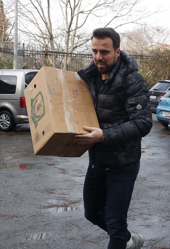 Spor camiası tek yürek! Mertens, Mesut, Eda, Josef, Cenk ve dahası... - Resim: 25