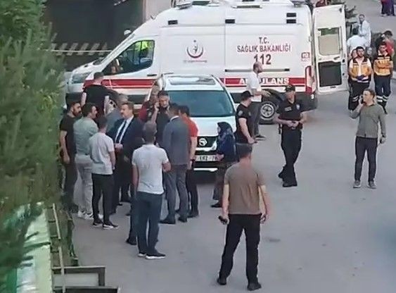 5 yaşındaki Alparslan oyun oynarken otoparktan çıkan aracın altında kalarak can verdi - Resim: 6