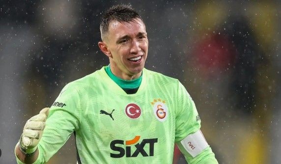 Muslera bugüne kadar neden Türkçe röportaj vermedi? - Resim: 2