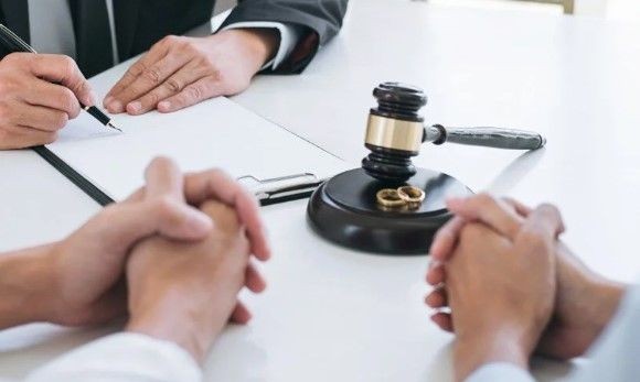 Eşinize cimrilik yapmadan önce 2 kere düşünün! Yargıtay'dan karar çıktı - Resim: 10
