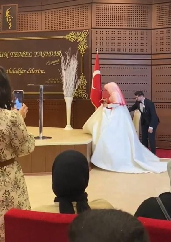 Balayında sır ölüm! Genç çiftten kalanlar kahretti - Resim: 3